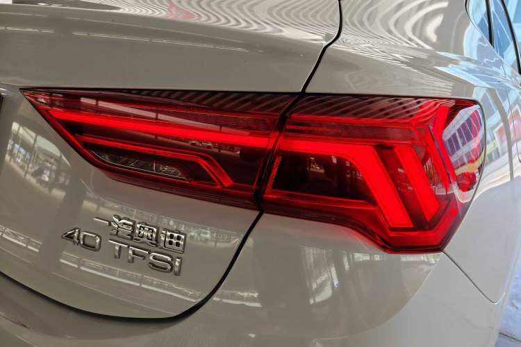 Used Audi Q3 Sportback 2020 40 TFSI Fashion Model
