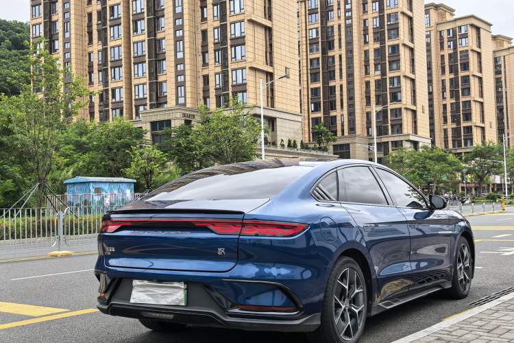 Used BYD Han 2022 EV Genesis Edition 715 km Front-Wheel-Drive Flagship Model
