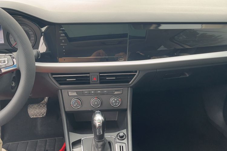 Used Volkswagen Lavida 2021 1.5L Automatic Comfort Edition
