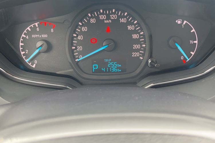 Used Ford Escort 2015 1.5L Automatic Fashion Model
