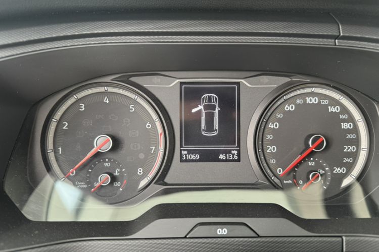 Used Volkswagen Tharu 2021 280TSI Two-Wheel Drive Trend Edition
