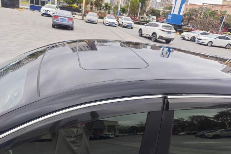 Used Honda Breeze 2021 Rui Hybrid 2.0L 2WD Rui Elite Edition
