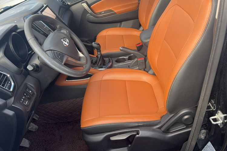 Used Oshan CX70 2017 CX70T 1.5T Manual High-Performance Edition
