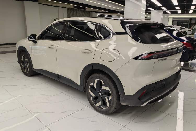 Used Baojun Yunhai 2024 600km Pure Electric Version
