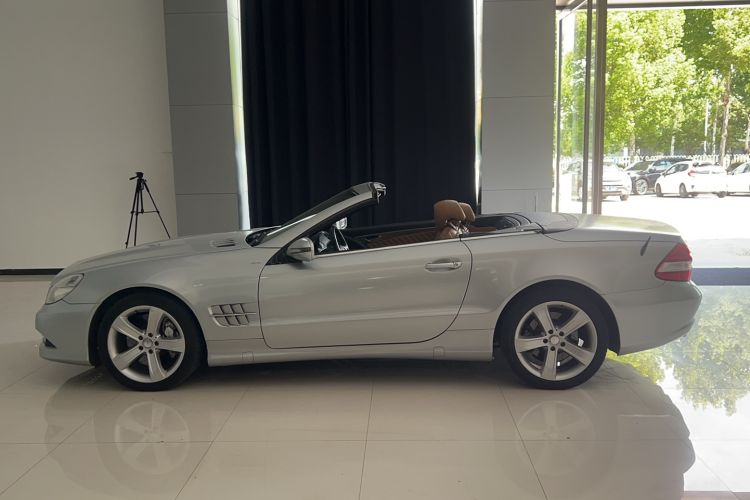Used Mercedes-Benz SL-Class 2010 SL 350
