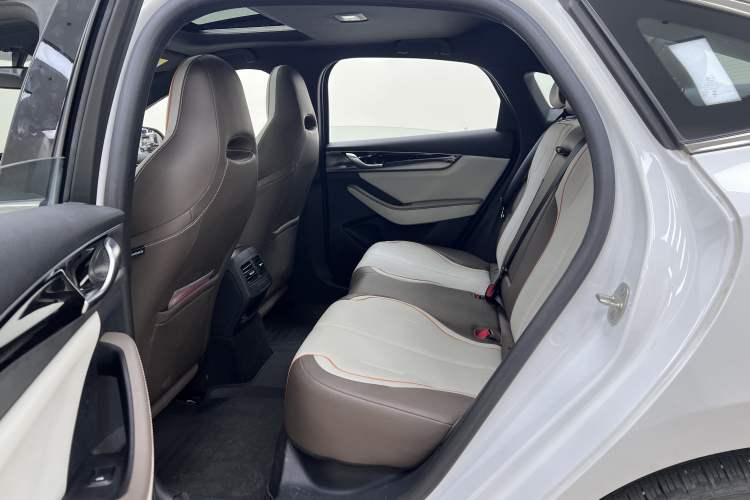 Used BYD Qin PLUS 2024 Honor Edition EV 510KM Beyond Model
