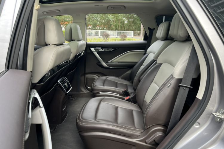 Used Geely Auto Jiajie 2019 1.5TD MHEV DCT Luxury Edition
