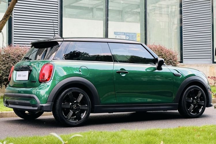 Used  MINI 2022 1.5T COOPER Artist
