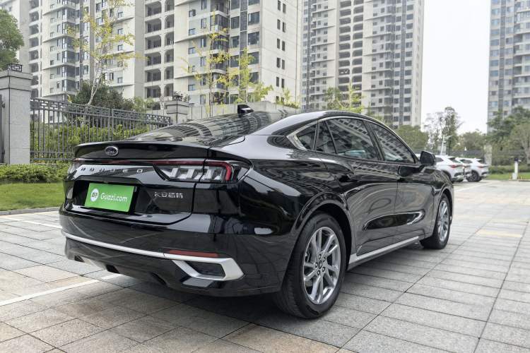 Used Ford Mondeo 2023 EcoBoost 180 Luxury Model
