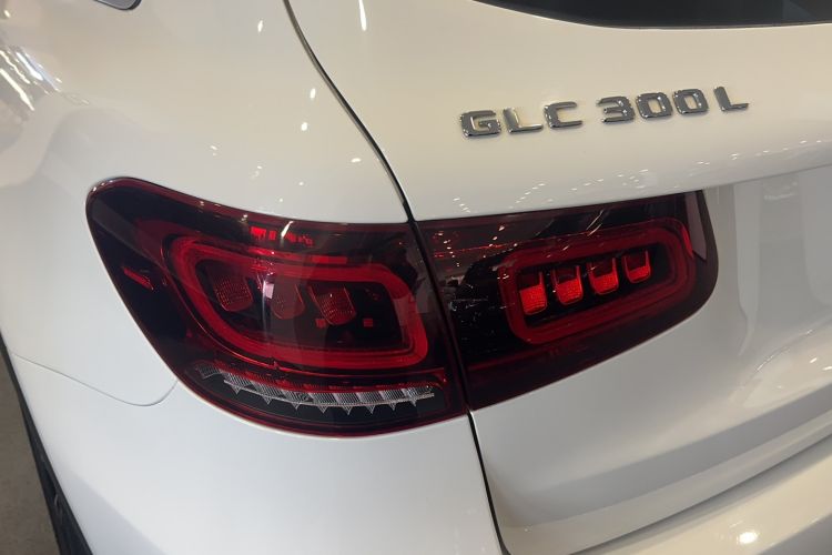 Used Mercedes-Benz GLC 2021 GLC 300 L 4MATIC Dynamic Model