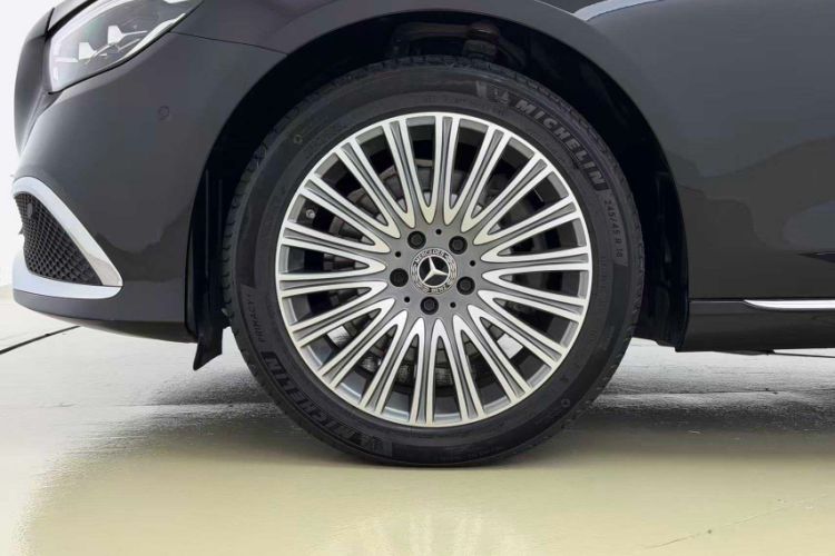 Used Mercedes-Benz E-Class 2021 E 300 L Stylish Model
