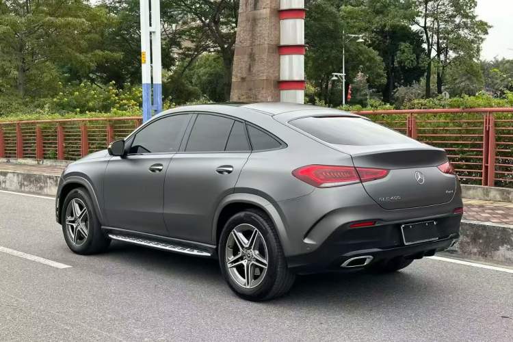 Used Mercedes-Benz GLE Coupe 2020 GLE 450 4MATIC Coupe SUV Fashion Model
