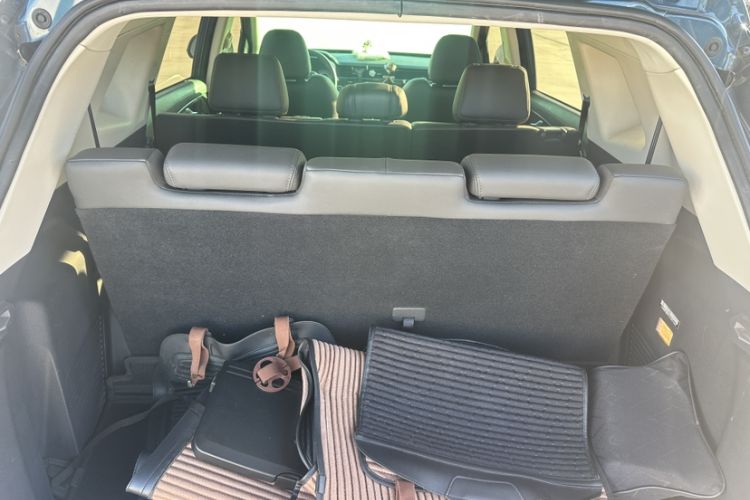 Used Sinotruk VGV U70 2020 1.5T Automatic Smart Enjoyment Elite Version 7 Seats
