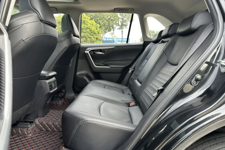 Used Toyota Wildlander 2020 2.0L CVT Two-Wheel Drive Luxury Edition