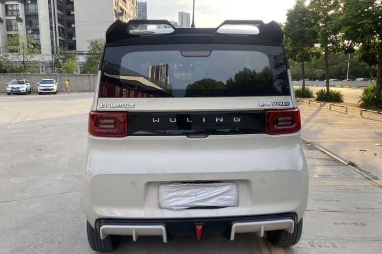 Used Wuling Hongguang MINIEV 2022 Macaron Premium Model – Lithium Iron Phosphate
