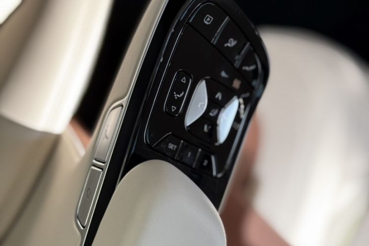 Used BYD Xia 2025 DM-i 1.5T 180km Excellence Model
