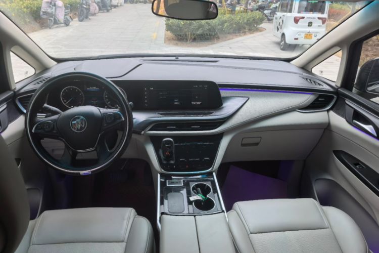 Used Buick GL8 2021 ES Landtrek 653T Comfort Edition