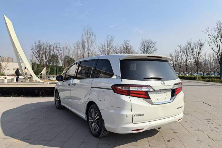 Used Honda Odyssey 2018 2.4L Smart Enjoyment Version
