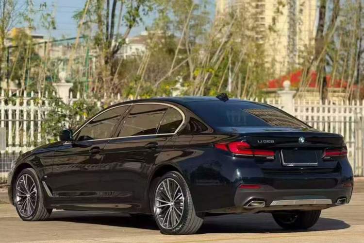 Used BMW 5 Series 2023 530Li Leading Model M Sport Package
