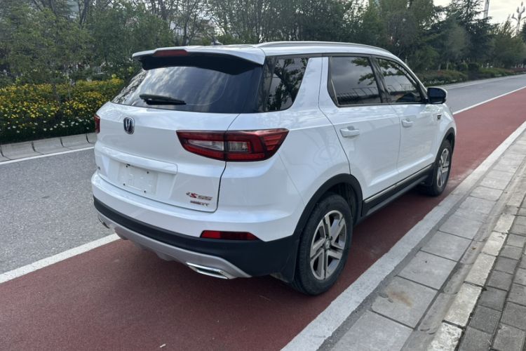 Used Changan CS55 2019 1.5T Manual Colorful Model China VI Standard
