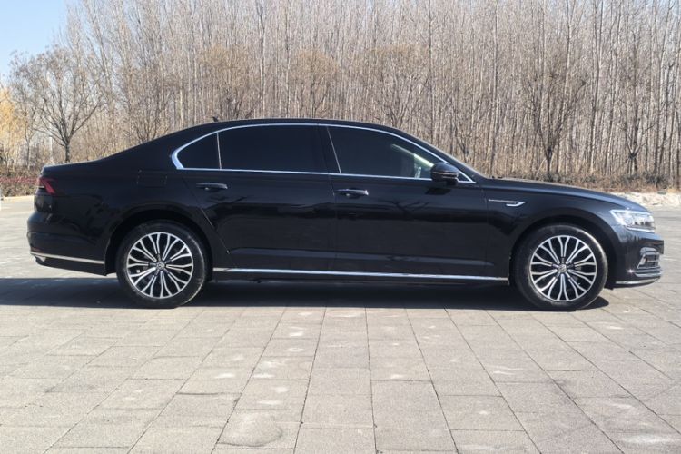 Used Volkswagen Phideon 2018 Revised Version 380TSI Two-Wheel Drive Business Edition
