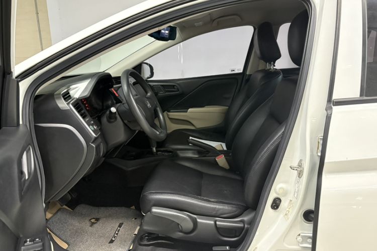 Used Honda City 2015 1.5L CVT Comfort Version
