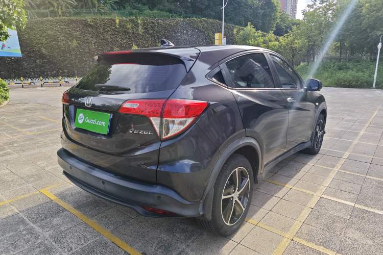 Used Honda Vezel 2020 1.5L CVT Pioneer Edition

