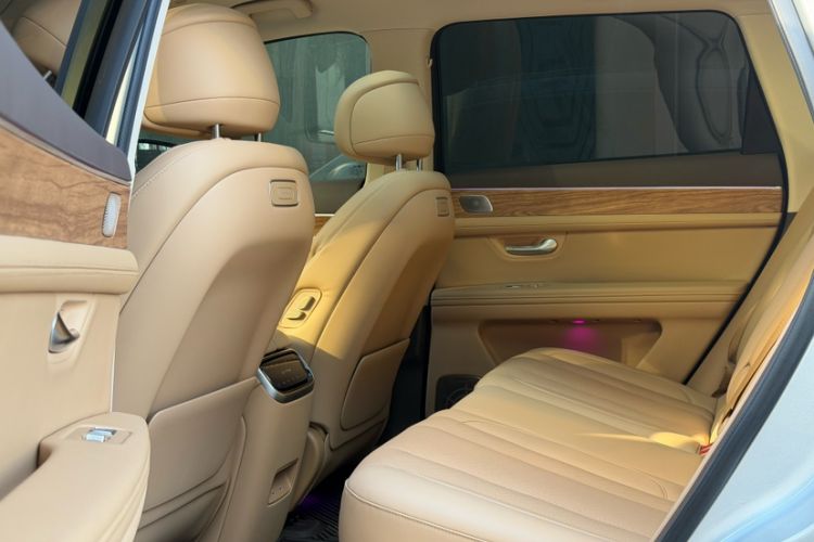 Used Hima AITO M7 2024 1.5T Four-Wheel Drive Plus Version 5 Seats
