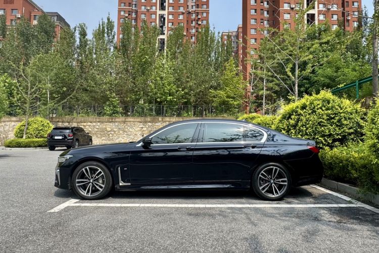 Used BMW 7 Series 2021 730Li M Sport Package
