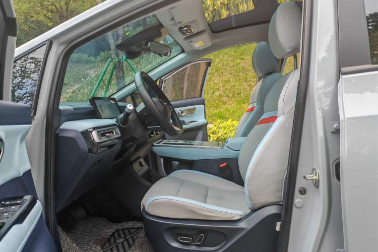 Used AION Y 2022 Plus 70 Smart Edition
