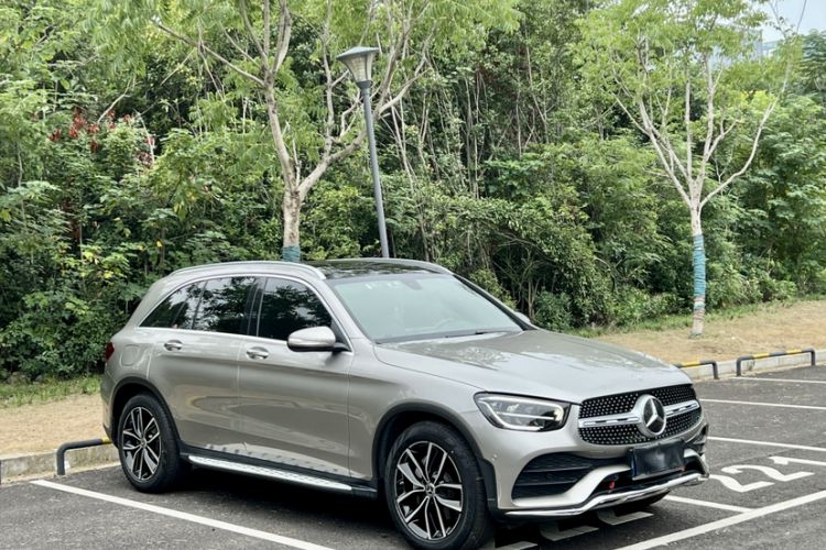 Used Mercedes-Benz GLC 2020 Facelift GLC 260 L 4MATIC Luxury Edition
