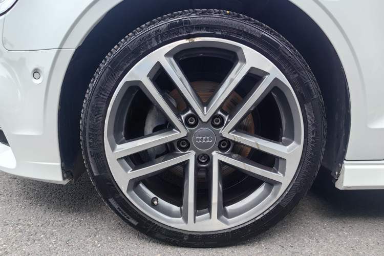 Used Audi A3 2017 Limousine 35 TFSI Sport Edition
