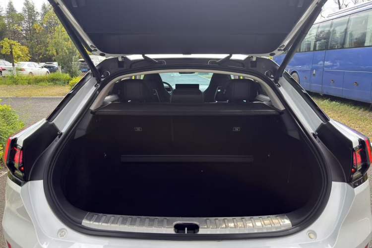 Used Zeekr 001 2023 WE Edition 100 kWh