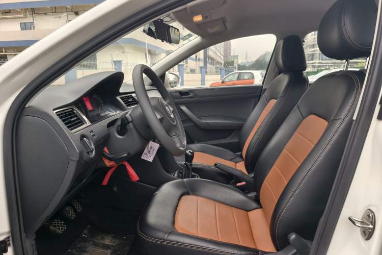 Used Volkswagen Santana 2019 1.5L Manual Fashion Edition China VI Standard