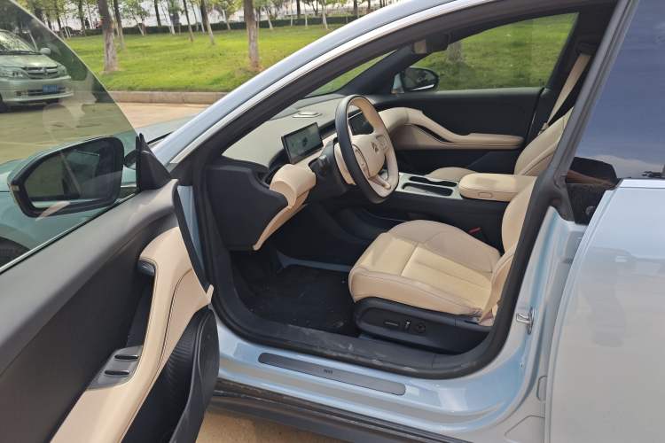 Used Nio ET5 2022 75 kWh
