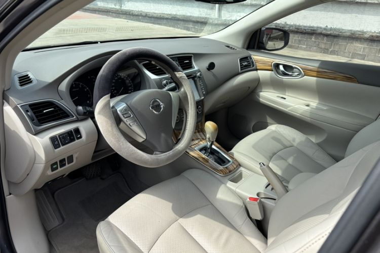 Used Nissan Sylphy 2014 1.6XV CVT Deluxe Edition