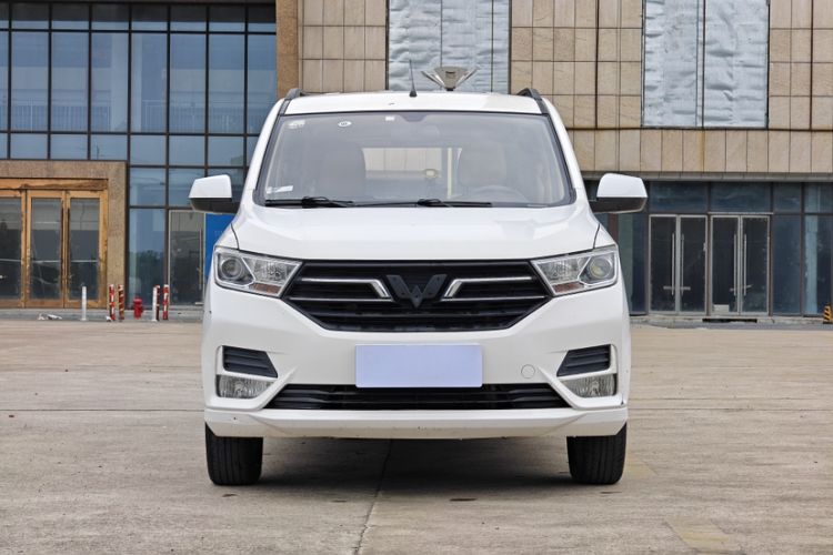 Used Wuling Hongguang 2019 1.5L S Standard Version China VI LAR
