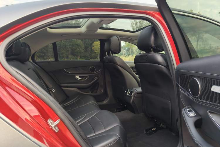 Used Mercedes-Benz C-Class 2016 C 200 L Sport Edition
