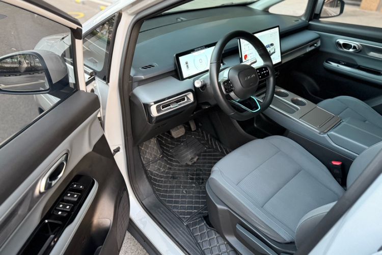 Used AION Y 2023 Plus 510 Enjoy Edition