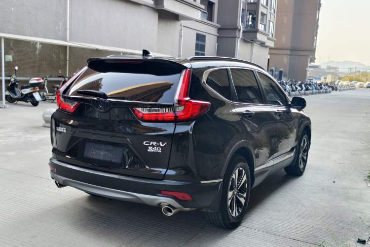 Used Honda CR-V 2019 Brilliant Edition Plus 240TURBO CVT Two-Wheel Drive Fashion Version China VI Emission Standard
