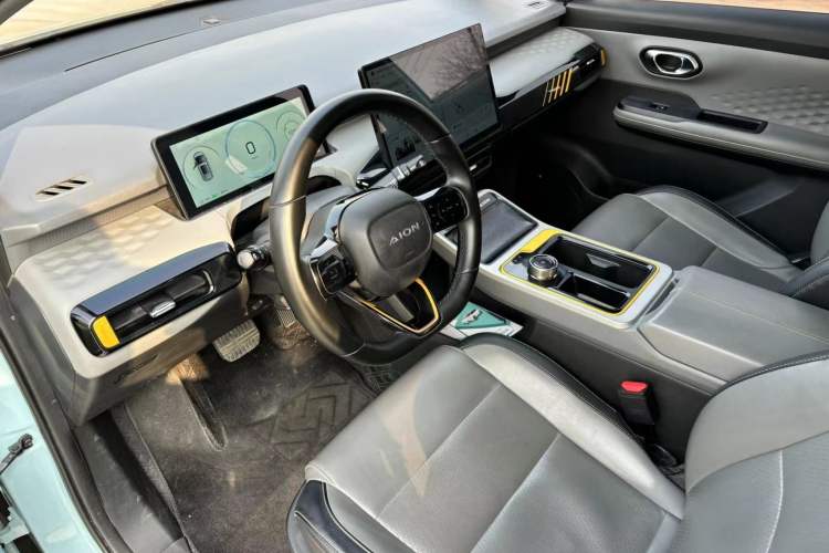 Used AION Y 2022 70 Intelligent Edition Lithium Iron Phosphate
