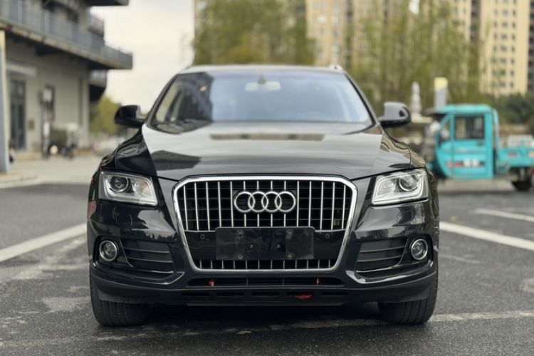 Used Audi Q5 2016 40 TFSI Comfort Model
