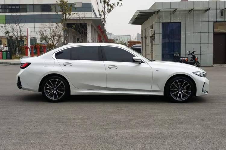 Used BMW 3 Series 2025 325Li M Sport Package