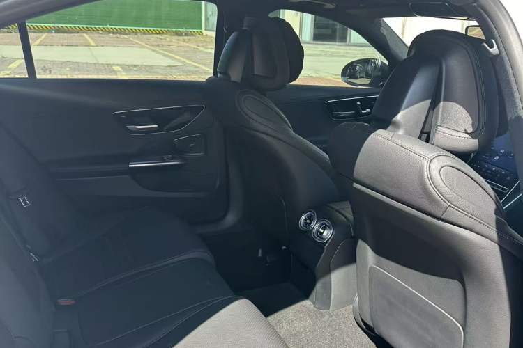 Used Mercedes-Benz C-Class 2023 Restyled C 260 L Sport Edition
