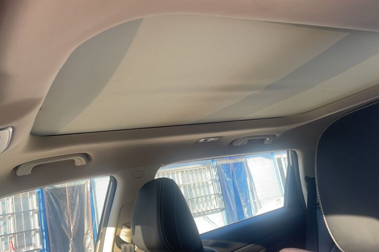 Used Geely Auto Emgrand X7 Sport 2016 1.8TD Automatic ZhiZun Version
