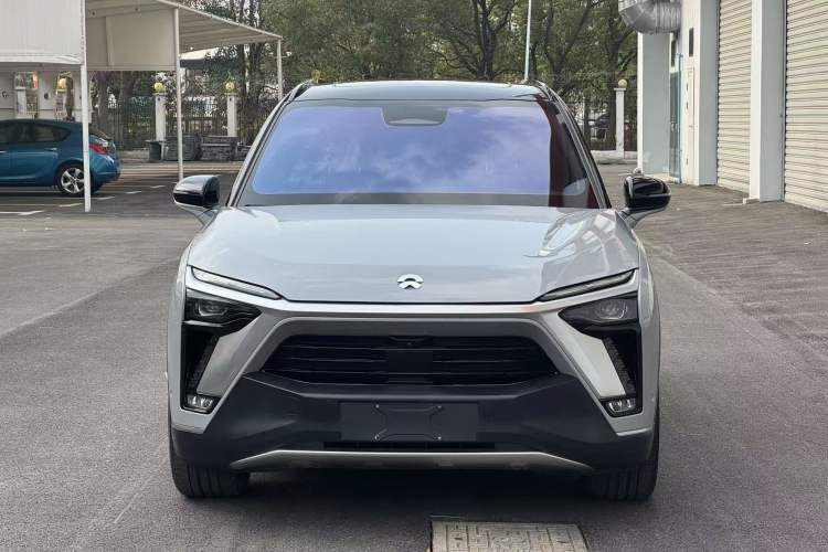 Used Nio ES8 2020 415 km Range 6-Seater Version

