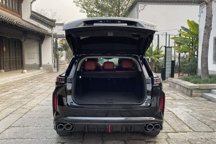 Used  Stellar 2023 400T Four-Wheel Drive Deluxe Edition