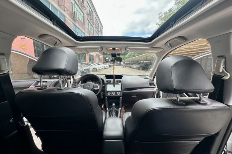 Used Subaru Forester 2016 2.0i Fashion Navigation Edition
