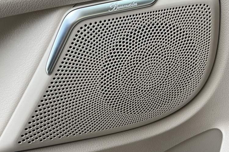 Used Mercedes-Benz V-Class 2020 V 260 L Long-wheelbase Luxury Edition