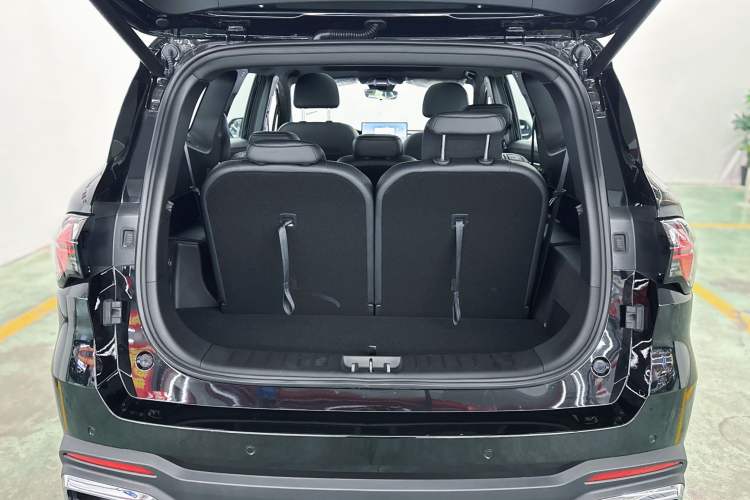 Used Geely Auto Haoyue L 2024 2.0T DCT Prestige Version